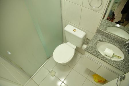 Apartamento à venda com 69m², 3 quartos e 1 vagaSuíte - Banheiro 