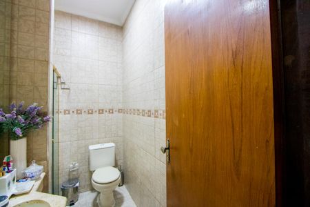 Casa à venda com 382m², 6 quartos e 1 vagaBanheiro social