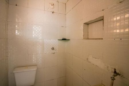 Casa à venda com 382m², 6 quartos e 1 vagaCasa 2 - Banheiro