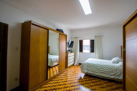 Casa à venda com 382m², 6 quartos e 1 vagaQuarto 1 - Suíte