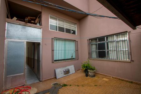 Casa à venda com 382m², 6 quartos e 1 vagaQuintal