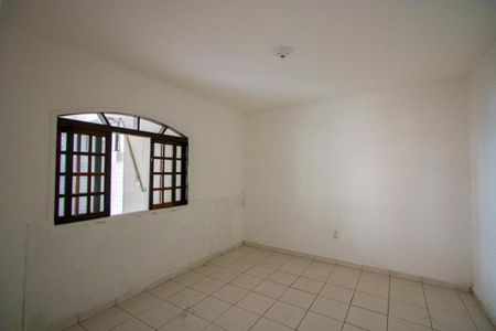 Casa à venda com 382m², 6 quartos e 1 vagaCasa 2 - Quarto