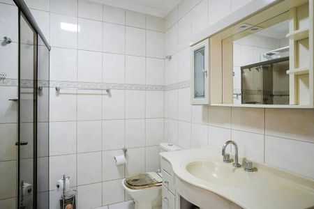 Casa à venda com 129m², 2 quartos e 2 vagasBanheiro 2