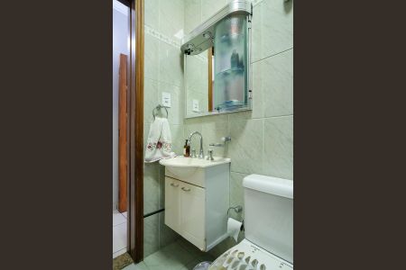 Casa à venda com 129m², 2 quartos e 2 vagasBanheiro 1