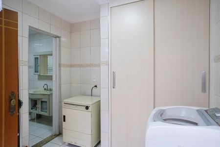 Casa à venda com 129m², 2 quartos e 2 vagasÁrea de serviço