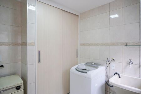 Casa à venda com 129m², 2 quartos e 2 vagasÁrea de serviço