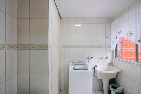 Casa à venda com 129m², 2 quartos e 2 vagasÁrea de serviço