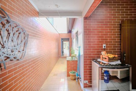 Casa à venda com 129m², 2 quartos e 2 vagasQuintal