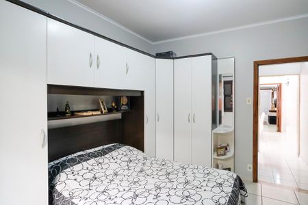 Casa à venda com 129m², 2 quartos e 2 vagasQuarto 2