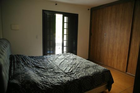 Casa à venda com 3 quartos, 242m² em Vila Irene, São Bernardo do Campo