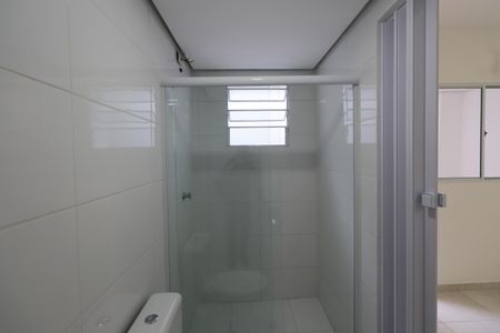 Banheiro de kitnet/studio para alugar com 1 quarto, 35m² em Tatuapé, São Paulo