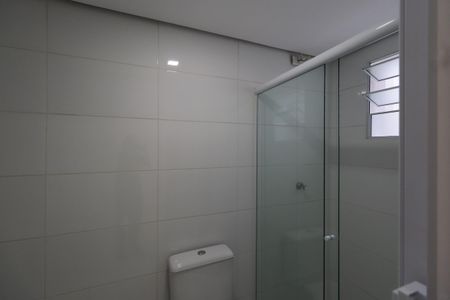 Banheiro de kitnet/studio para alugar com 1 quarto, 35m² em Tatuapé, São Paulo