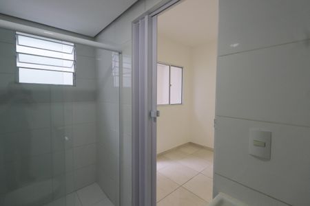 Banheiro de kitnet/studio para alugar com 1 quarto, 35m² em Tatuapé, São Paulo