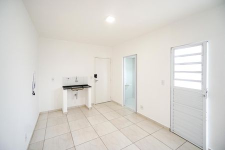 Sala quarto e cozinha de kitnet/studio para alugar com 1 quarto, 30m² em Tatuapé, São Paulo