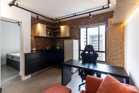 Sala de kitnet/studio para alugar com 1 quarto, 28m² em Santa Cecilia, São Paulo
