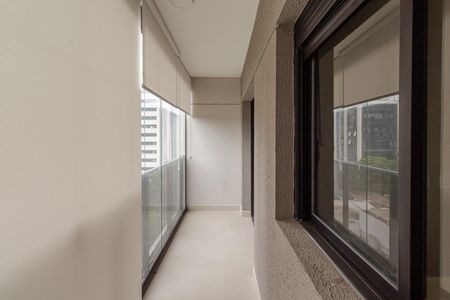 Sacada de kitnet/studio para alugar com 1 quarto, 31m² em Vila Olímpia, São Paulo