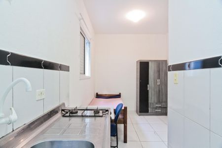 Cozinha de kitnet/studio para alugar com 1 quarto, 35m² em Vila Indiana, São Paulo