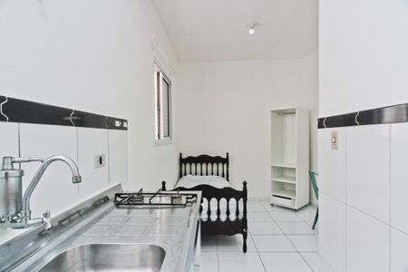 Cozinha de kitnet/studio para alugar com 1 quarto, 35m² em Vila Indiana, São Paulo