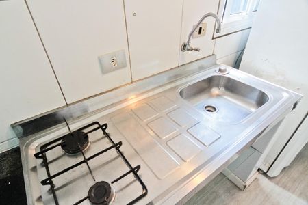 Cozinha de kitnet/studio para alugar com 1 quarto, 34m² em Vila Indiana, São Paulo