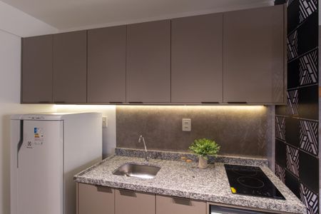 Studio para alugar com 29m², 1 quarto e sem vaga Studio para alugar com 29m², 1 quarto e sem vagaStudio - Cozinha