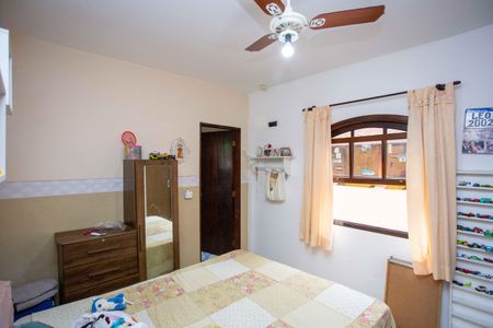 Casa à venda com 245m², 4 quartos e 2 vagasQuarto 3