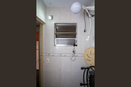 Casa à venda com 245m², 4 quartos e 2 vagasBanheiro de serviço