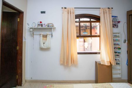 Casa à venda com 245m², 4 quartos e 2 vagasQuarto 3