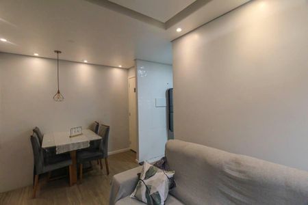 Sala de apartamento para alugar com 2 quartos, 41m² em Parque São Lourenço, São Paulo