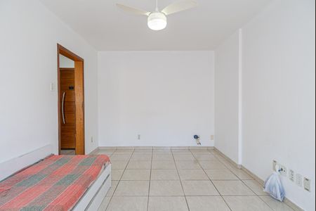 Apartamento para alugar com 74m², 2 quartos e 1 vaga Apartamento para alugar com 74m², 2 quartos e 1 vagaSala