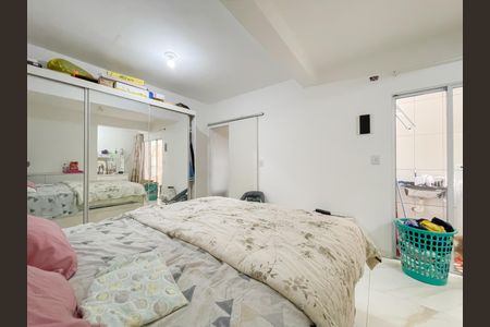 Casa à venda com 125m², 4 quartos e 2 vagas Casa à venda com 125m², 4 quartos e 2 vagasSuíte (Casa 2)