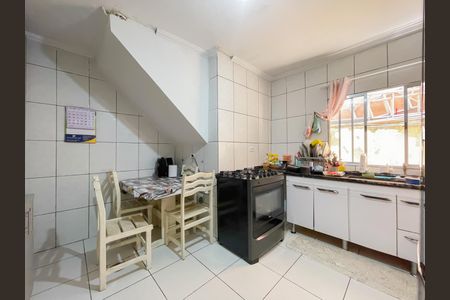 Casa à venda com 125m², 4 quartos e 2 vagas Casa à venda com 125m², 4 quartos e 2 vagasCozinha (Casa 1)