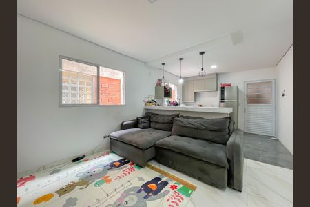 Casa à venda com 125m², 4 quartos e 2 vagas Casa à venda com 125m², 4 quartos e 2 vagasSala (Casa 2)