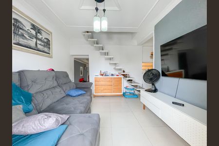 Sala (Casa 1) de casa à venda com 4 quartos, 125m² em Veloso, Osasco