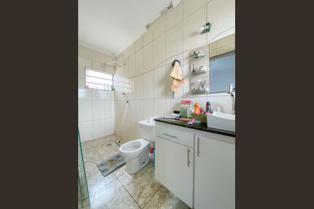 Casa à venda com 125m², 4 quartos e 2 vagas Casa à venda com 125m², 4 quartos e 2 vagasBanheiro da Suíte 1 (Casa 1)