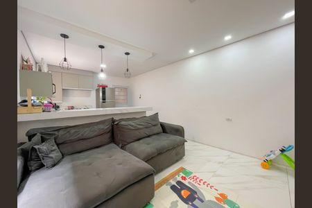 Casa à venda com 125m², 4 quartos e 2 vagas Casa à venda com 125m², 4 quartos e 2 vagasSala (Casa 2)