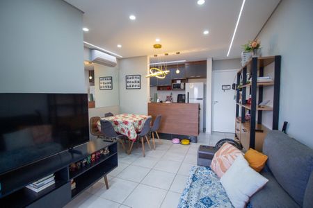 Apartamento para alugar com 62m², 2 quartos e 1 vagaSala