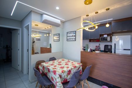 Sala de apartamento para alugar com 2 quartos, 62m² em Jardim Saira, Sorocaba