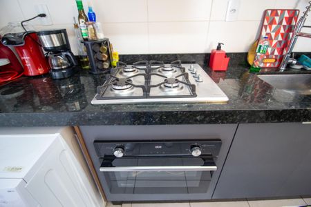 Apartamento para alugar com 62m², 2 quartos e 1 vagaCozinha 