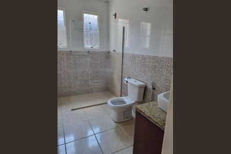 Banheiro de casa para alugar com 3 quartos, 200m² em Caxambu, Jundiaí