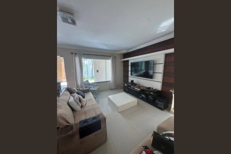 Casa de Condomínio para alugar com 4 quartos, 150m² em Stella Maris, Salvador