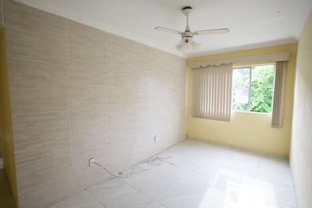 Sala de apartamento para alugar com 2 quartos, 52m² em Pechincha, Rio de Janeiro