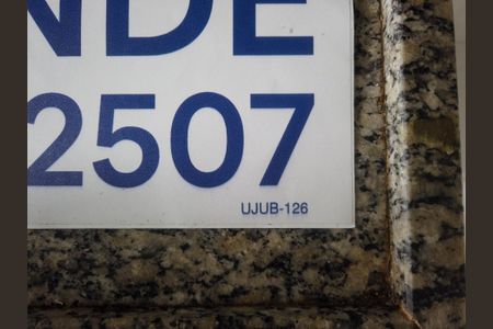 Apartamento para alugar com 52m², 2 quartos e 1 vagaPlaquinha