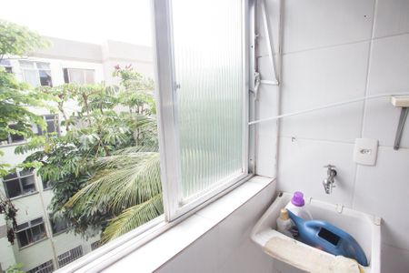 Apartamento para alugar com 52m², 2 quartos e 1 vagaÁrea de Serviço