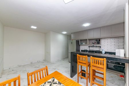 Apartamento para alugar com 55m², 2 quartos e 1 vagaSala