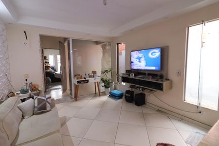 Sala de casa para alugar com 1 quarto, 200m² em Baronesa, Osasco