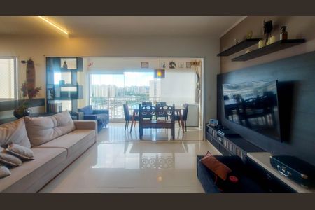 Sala de apartamento à venda com 3 quartos, 103m² em Água Branca, São Paulo