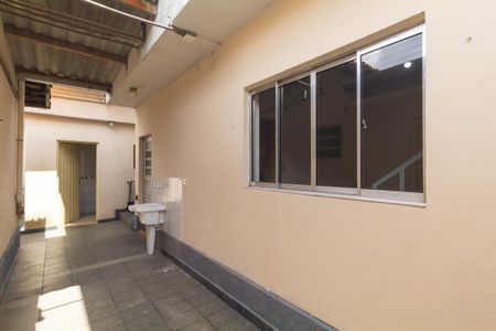 Casa para alugar com 70m², 2 quartos e 1 vagaÁrea de Serviço