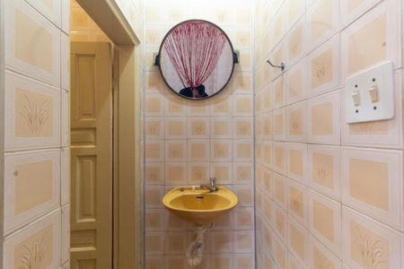 Casa para alugar com 70m², 2 quartos e 1 vagaBanheiro