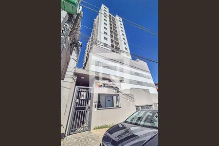 Apartamento para alugar com 42m², 2 quartos e sem vaga Apartamento para alugar com 42m², 2 quartos e sem vagaFachada