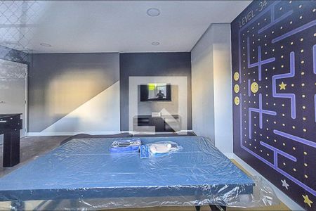 Apartamento para alugar com 42m², 2 quartos e sem vaga Apartamento para alugar com 42m², 2 quartos e sem vagaÁrea comum - Salão de jogos